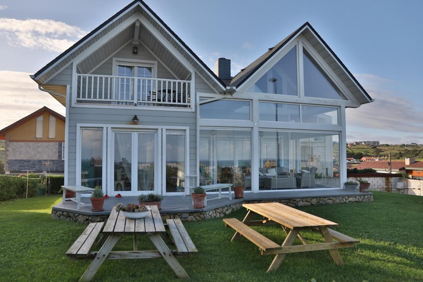 Villa Casa La Mar Salada Suances Esterno foto